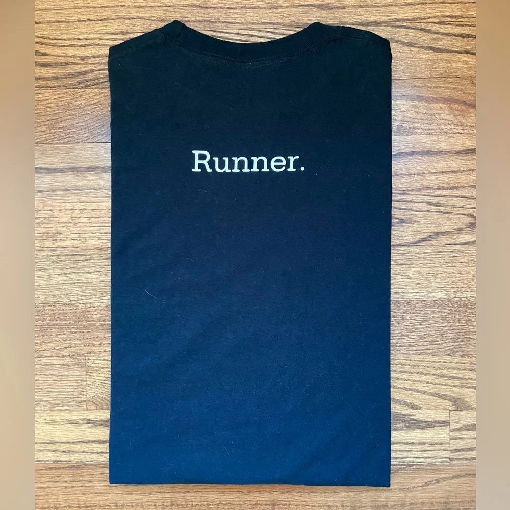 Hungry. Runner. | Gildan | Long Slv Unisex T-shirt | Size XS-XXL Black Funny - Picture 2 of 2